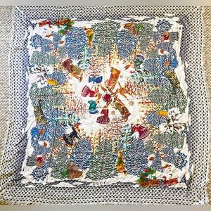 AUTHENTIC GUCCI VINTAGE ORIENTAL-SCAPE SCARF
